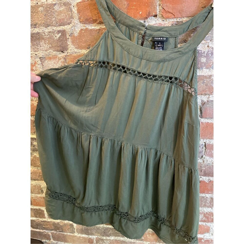 TORRID Green Tank With Lace Trim Women’s Plus Size 1 (16-18)